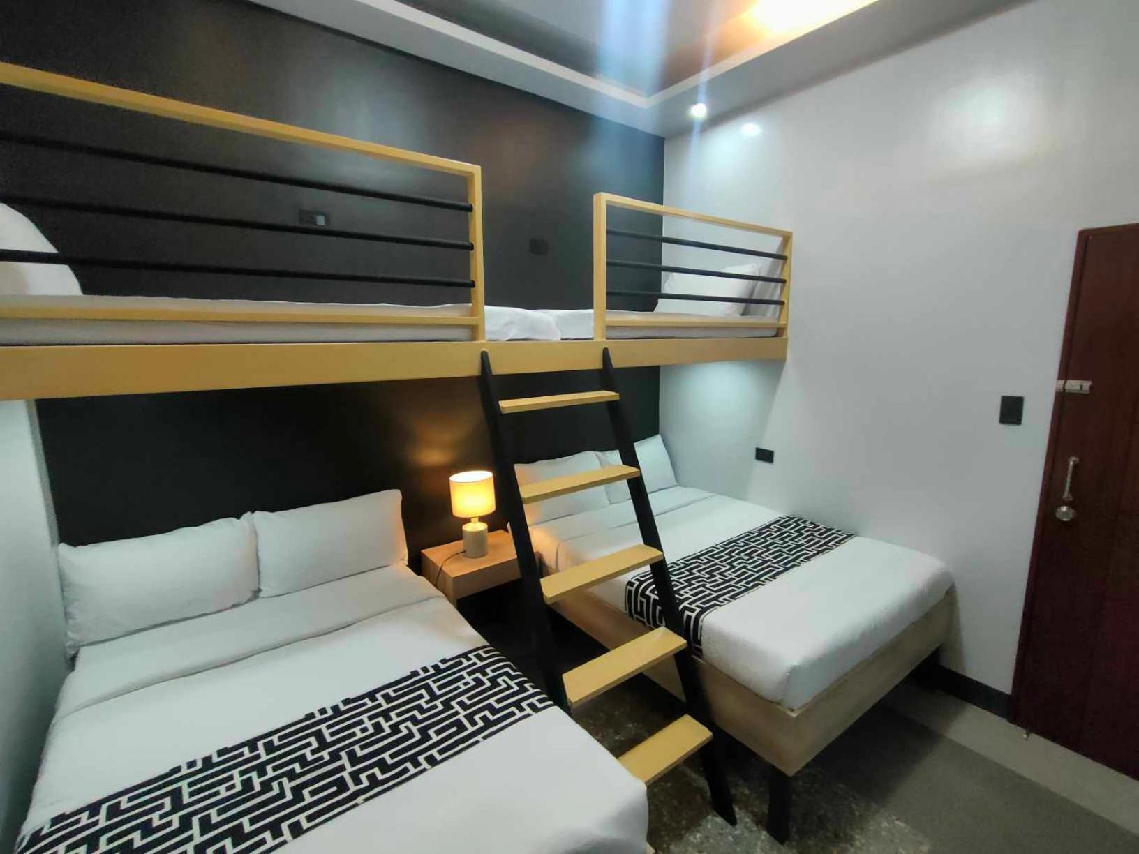 Sands Hotel Nasugbu Luaran gambar