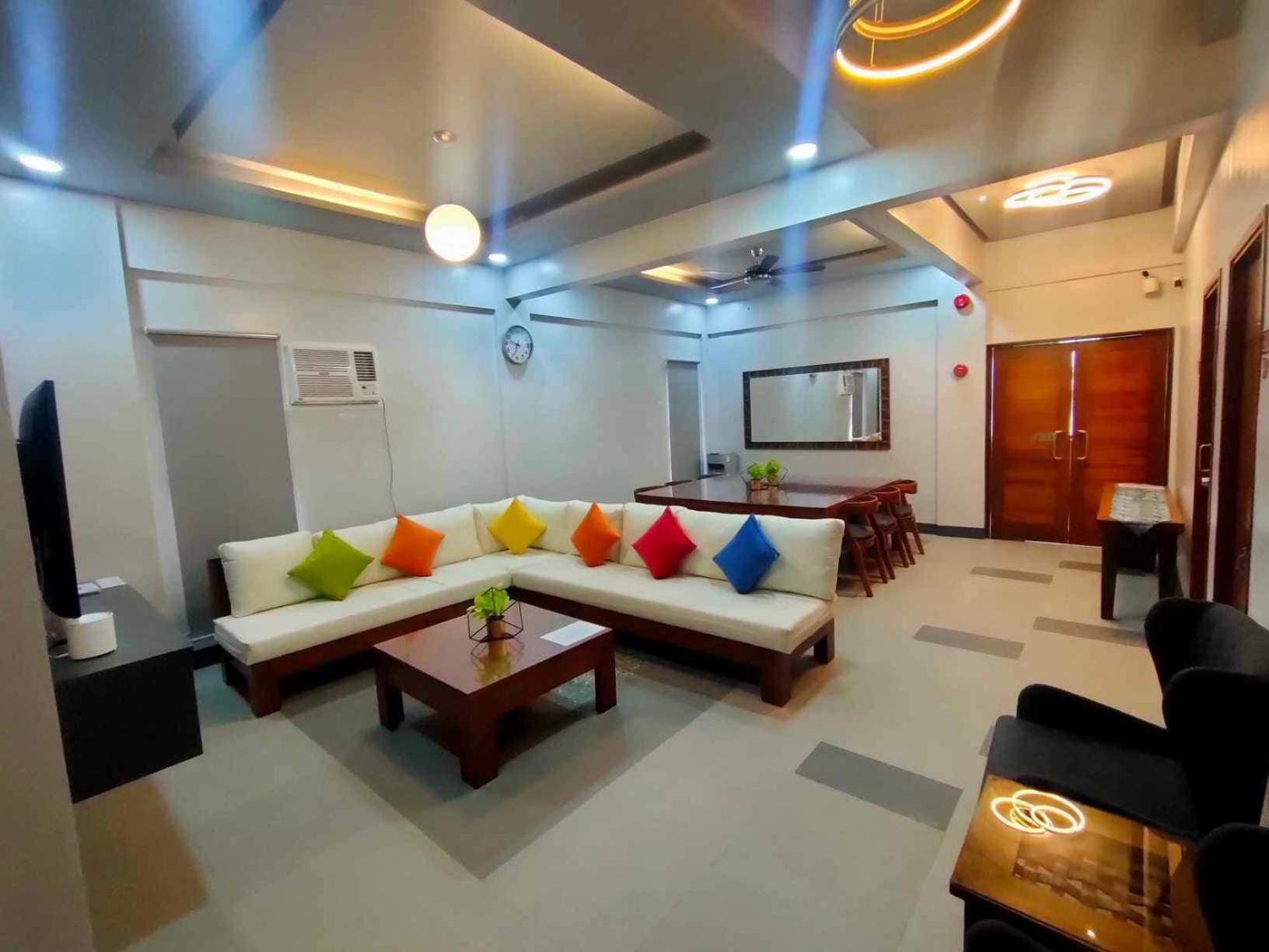 Sands Hotel Nasugbu Luaran gambar